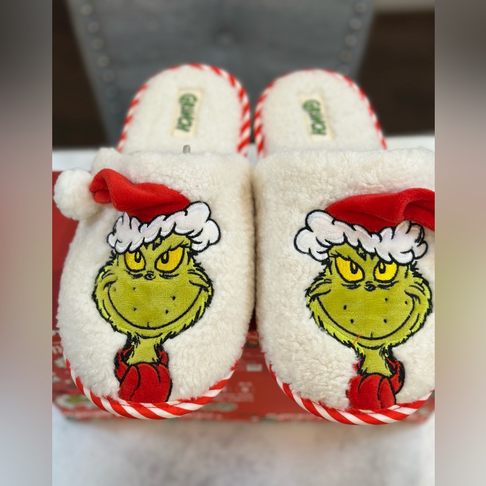 The Grinch Christmas By Dr. Seuss Women’s Slippers, Size Large (9/10)